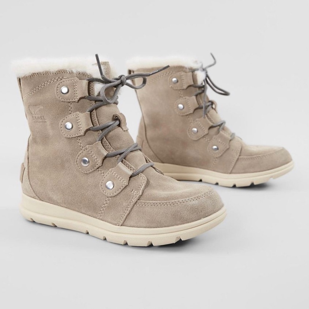Like New Sorel Explorer